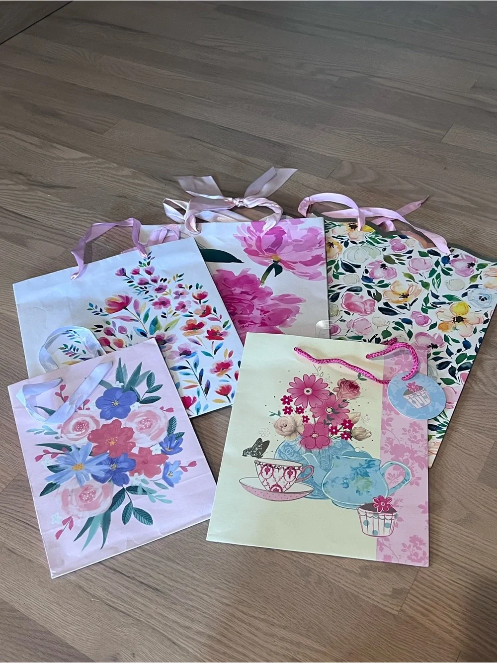 58 Assorted Multicolor Gift Bags